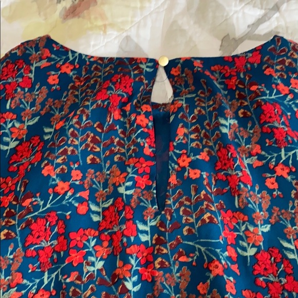 Ava & Viv Floral Blouse - Picture 7 of 10